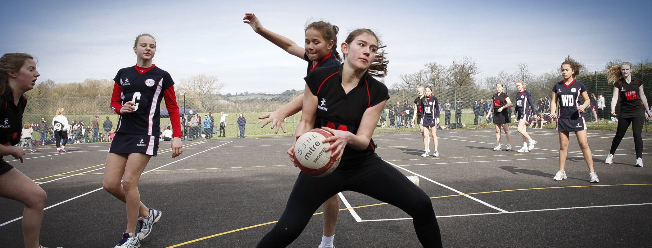 Langton Green Netball - for girls in years 3 to 13... 